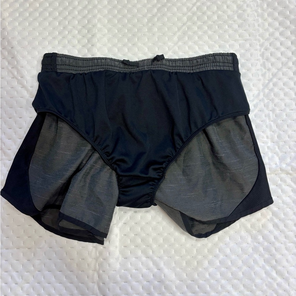 Nike Kids Girls Gray Athletic Shorts with Black Trim - Picture 4 of 5